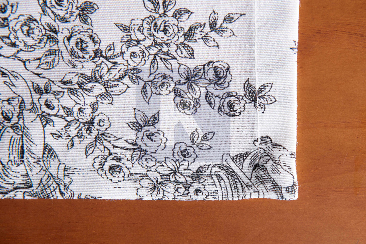 Camino de Mesa Toile De Jouy Negro